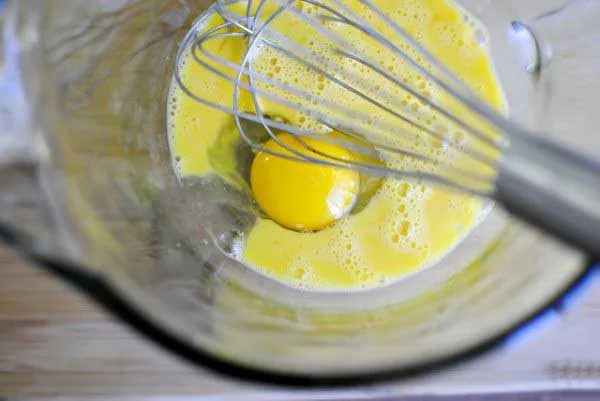 Рецепты от выпадения волос в домашних условиях с яйцом